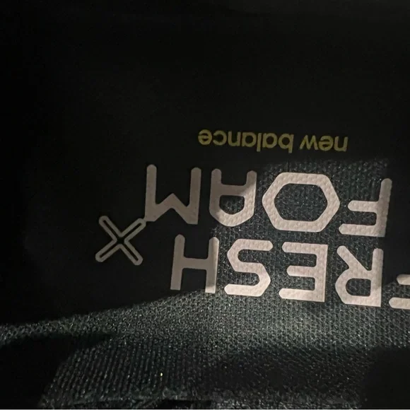 New Balance Women's 1080 size 10 - Picture 6 of 7